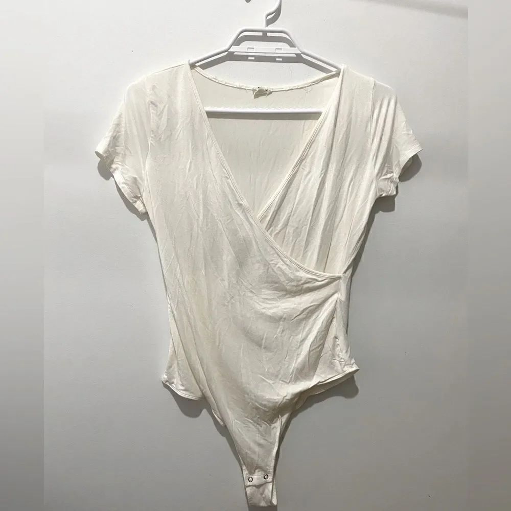 Garage low cut bodysuit white